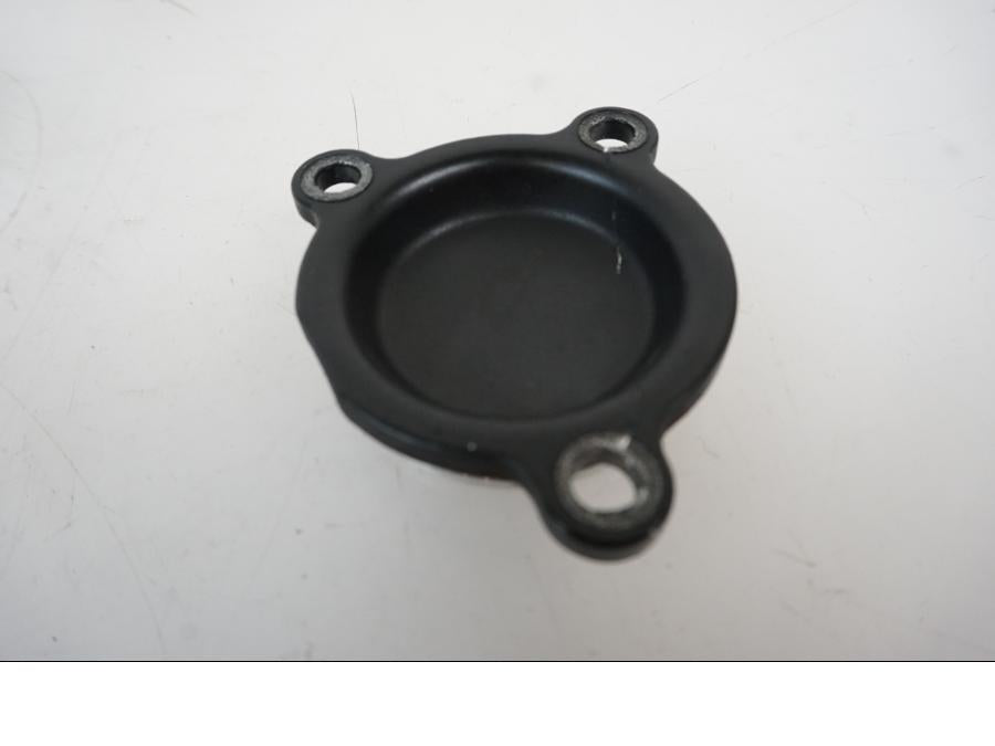 Snett uppifrån på Oljepump från en BMW F 800 GS -2009 motorcykel.