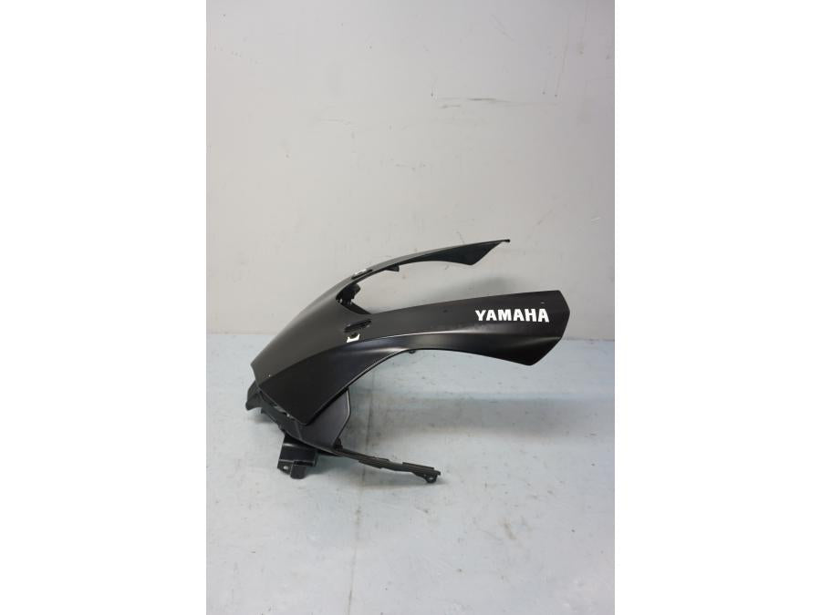 Höger sida på Toppkåpa från en Yamaha YZF 1000 R1 -2017 motorcykel.