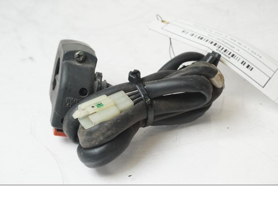 Extrabild1 på Styrelreglage från en Honda XL 600 V -1989 motorcykel.