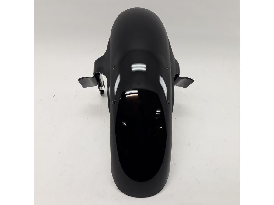 Höger sida på Framskärm från en H-D Softail Breakout FXSB -2017 motorcykel.