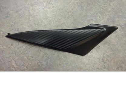 Framsidan på Bensintankskåpa från en Suzuki GSX-R 750 -2015 motorcykel.