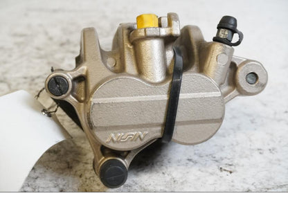 Framsidan på Bromsok från en Triumph Tiger 800 -2011 motorcykel.