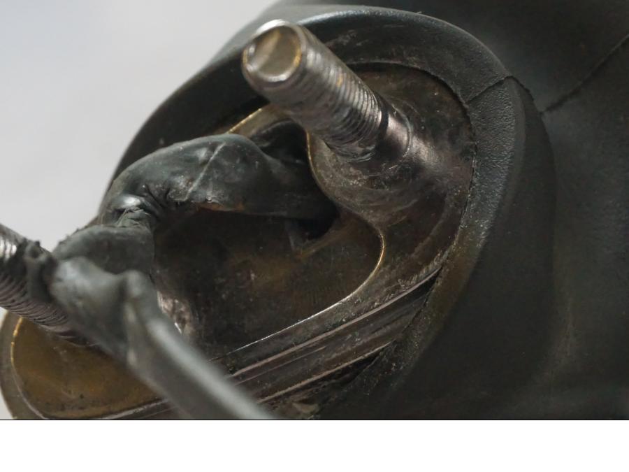 Vänster sida på Backspegel från en Buell 1125 R -2008 motorcykel.