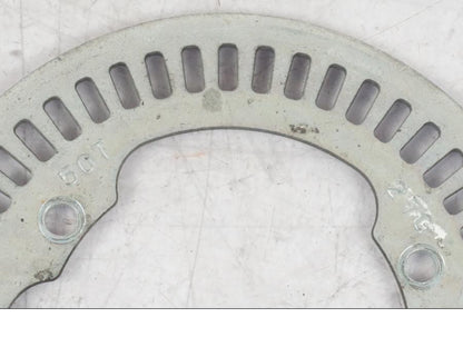 Snett uppifrån på ABS krans från en Suzuki GSF 1250 -2010 motorcykel.