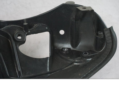 Extrabild6 på Toppkåpstag från en Triumph Daytona 955I -2000 motorcykel.