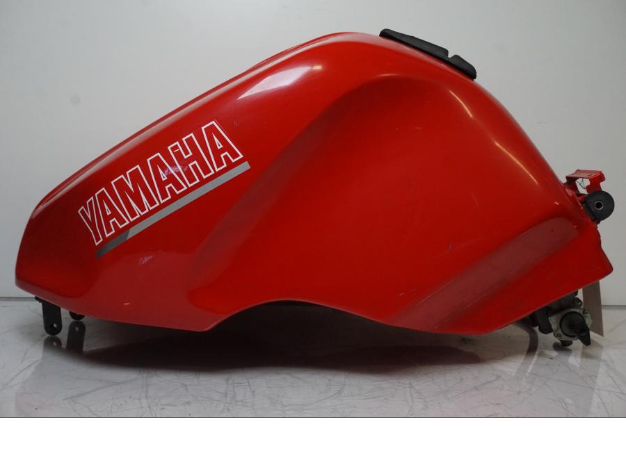 Extrabild3 på Bensintank från en Yamaha TDM 850 -1996 motorcykel.