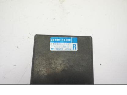 Snett uppifrån på CDI / ECU från en Suzuki GSX-R 750 -1992 motorcykel.