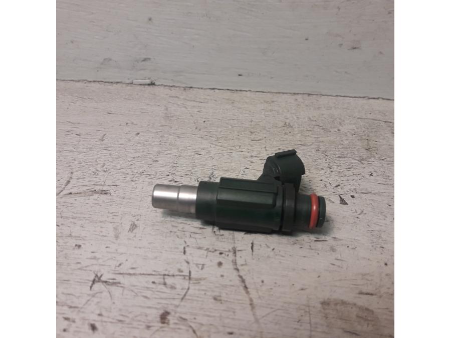 Framsidan på Spridare från en Kawasaki VN 900 -2007 motorcykel.