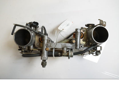 Framsidan på Spjällhus från en Cagiva Raptor 1000 -2002 motorcykel.