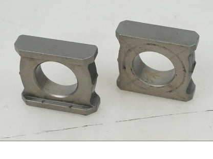 Framsidan på Styrplatta från en Honda CBR 1000 -2005 motorcykel.