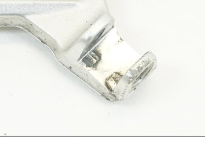 Höger sida på Fotpinnefäste från en BMW S 1000 R -2017 motorcykel.