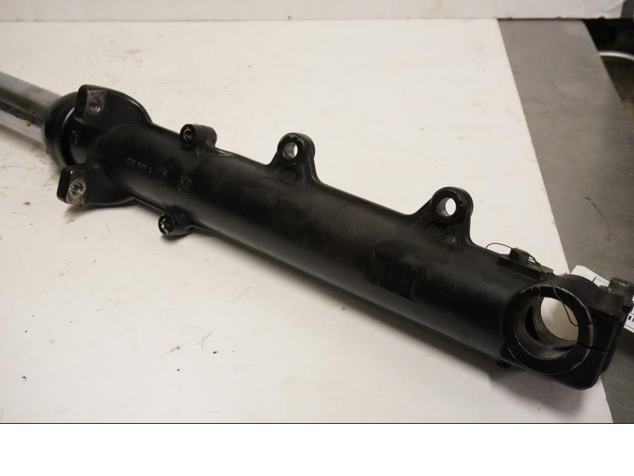 Extrabild1 på Gaffelben från en BMW K 75 -1986 motorcykel.