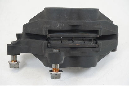 Vänster sida på Bromsok från en Triumph TT 600 -2002 motorcykel.