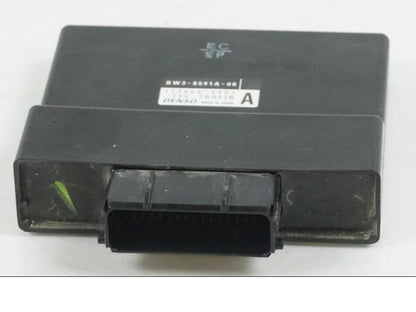 Framsidan på CDI / ECU från en Yamaha Tenere 700 -2020 motorcykel.