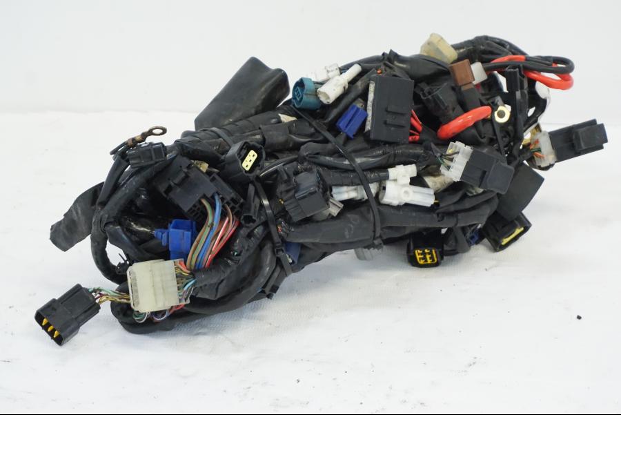 Vänster sida på Kabelstam från en Yamaha YZF R6 -2006 motorcykel.