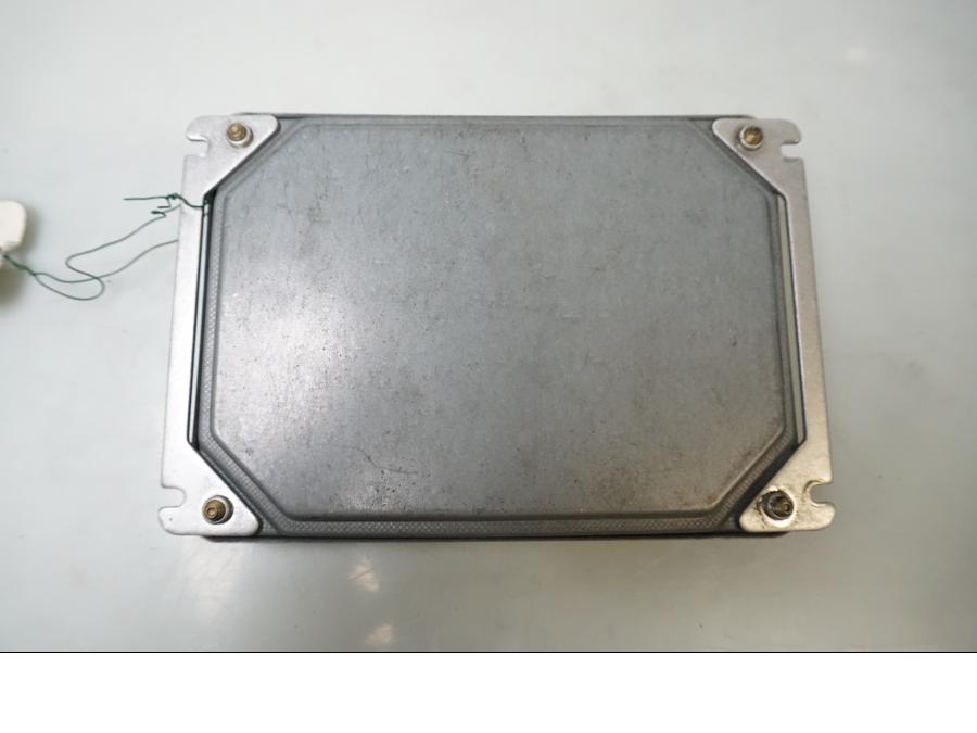 Framsidan på CDI / ECU från en BMW K 1200 RS -2002 motorcykel.