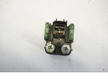 Höger sida på Startrelä från en Suzuki DL 1000 -2003 motorcykel.