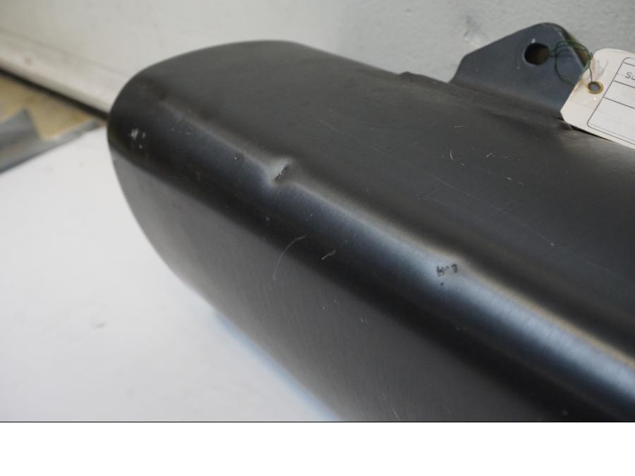 Snett uppifrån på Ljuddämpare från en Suzuki GSX 1300 R -2009 motorcykel.