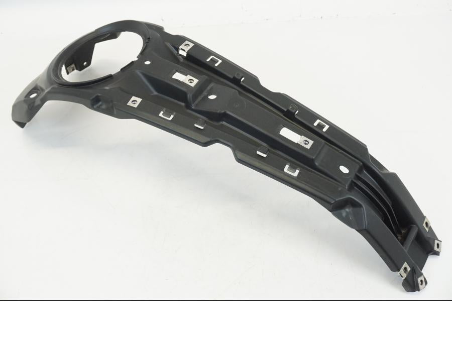 Framsidan på Bensintankskåpa från en Yamaha XSR 700 -2016 motorcykel.