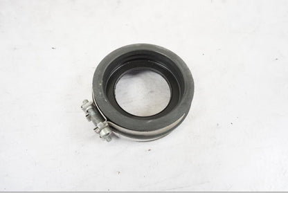 Baksidan på Insug från en KTM 790 Duke -2018 motorcykel.