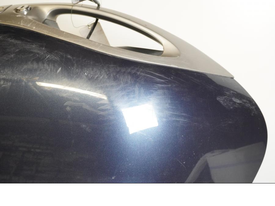 Höger sida på Sidoväska från en BMW K 1200 LT -2004 motorcykel.