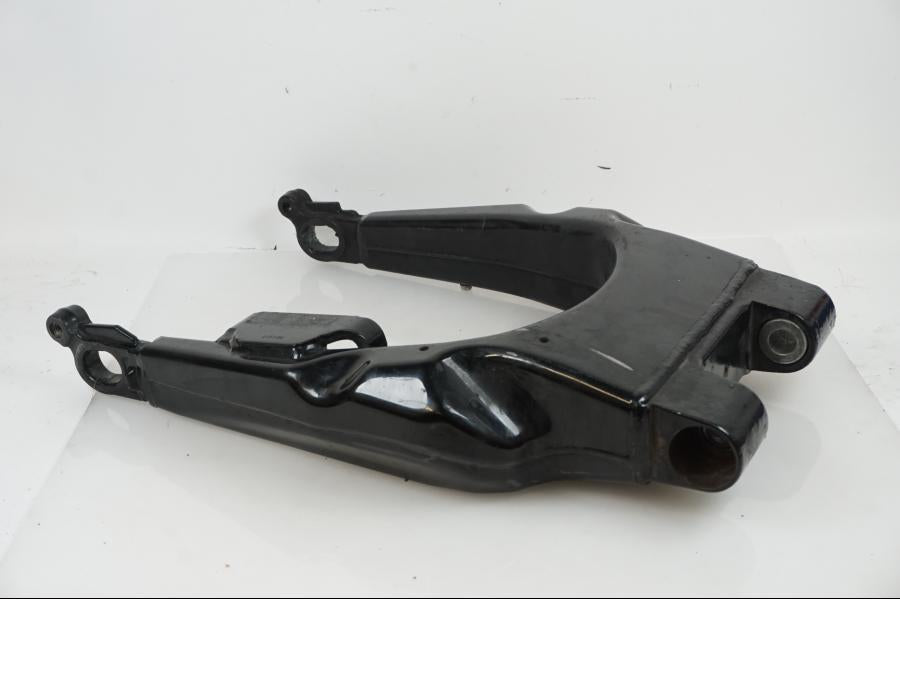 Baksidan på Sving från en H-D Touring -2009 motorcykel.