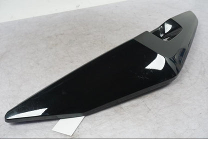 Baksidan på Bakvinge från en BMW K 1600 GTL -2015 motorcykel.