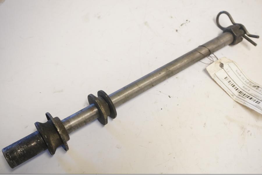 Framsidan på Axel från en Suzuki GS 850 G -1982 motorcykel.