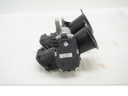 Baksidan på Spjällhus från en Ducati Multistrada 1158 V4 -2021 motorcykel.