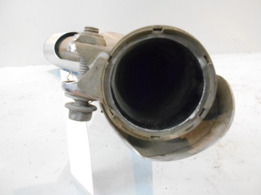 Vänster sida på Ljuddämpare från en Suzuki DL 1000 -2003 motorcykel.