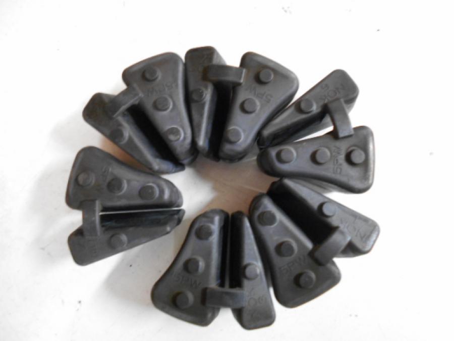 Framsidan på Ryckutjämnare från en Yamaha YZF 1000 R1 -2003 motorcykel.