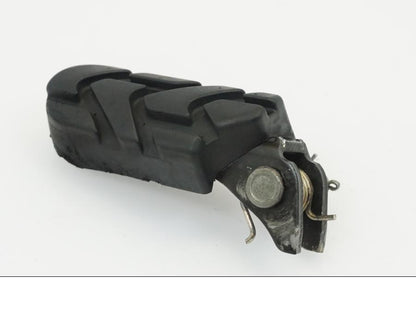 Vänster sida på Fotpinne från en Yamaha XT 660 R -2004 motorcykel.