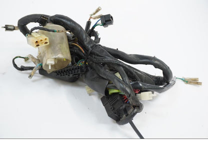 Snett uppifrån på Kabelstam från en Honda VTR 1000 F -1999 motorcykel.