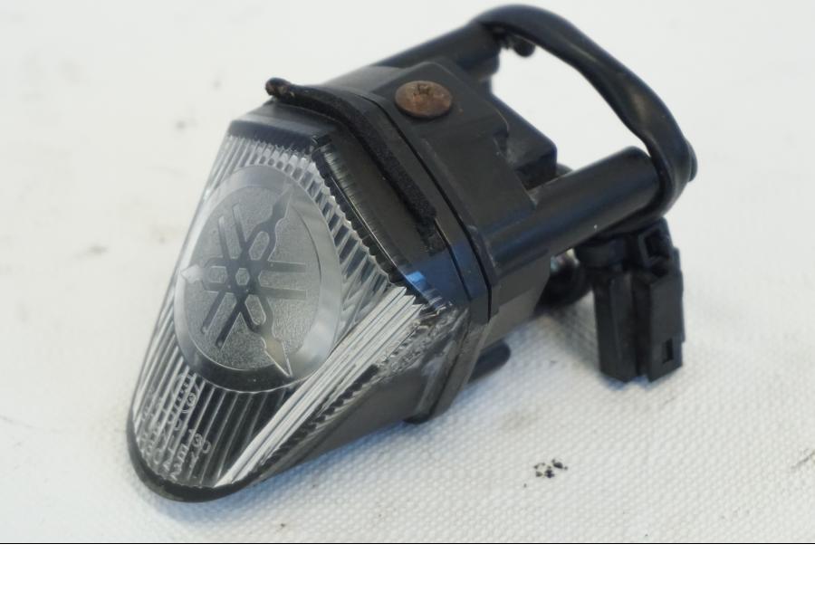 Höger sida på Positionsljus från en Yamaha YZF R6 -2006 motorcykel.