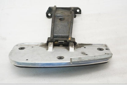 Höger sida på Fotplatta från en Yamaha XVZ 13TD -1999 motorcykel.