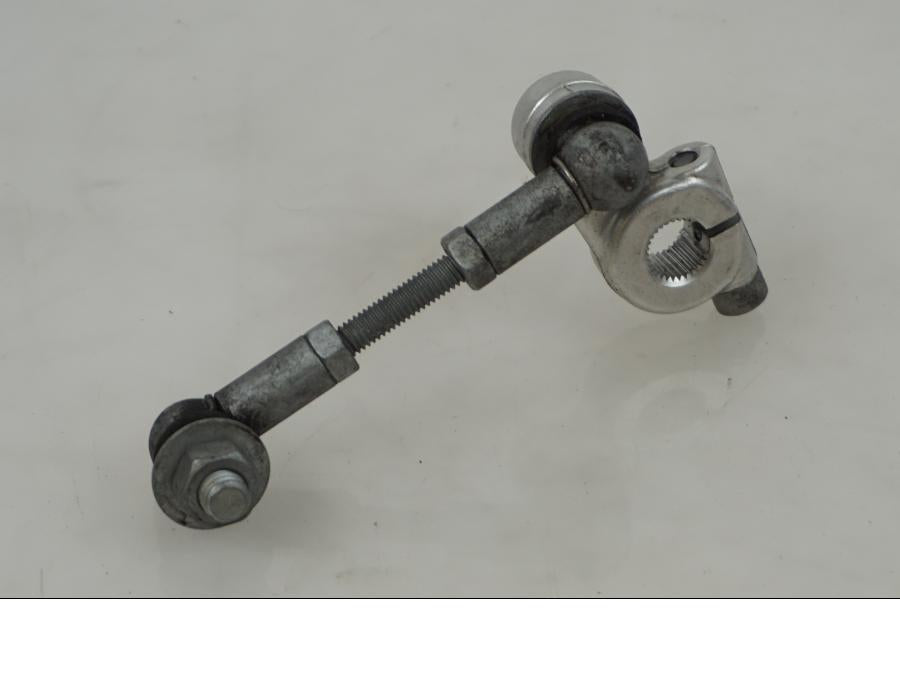 Baksidan på Växelled från en BMW F 800 S -2007 motorcykel.