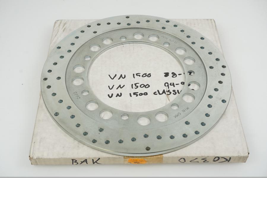 Framsidan på Bromsskiva från en Kawasaki VN 1500 -1995 motorcykel.