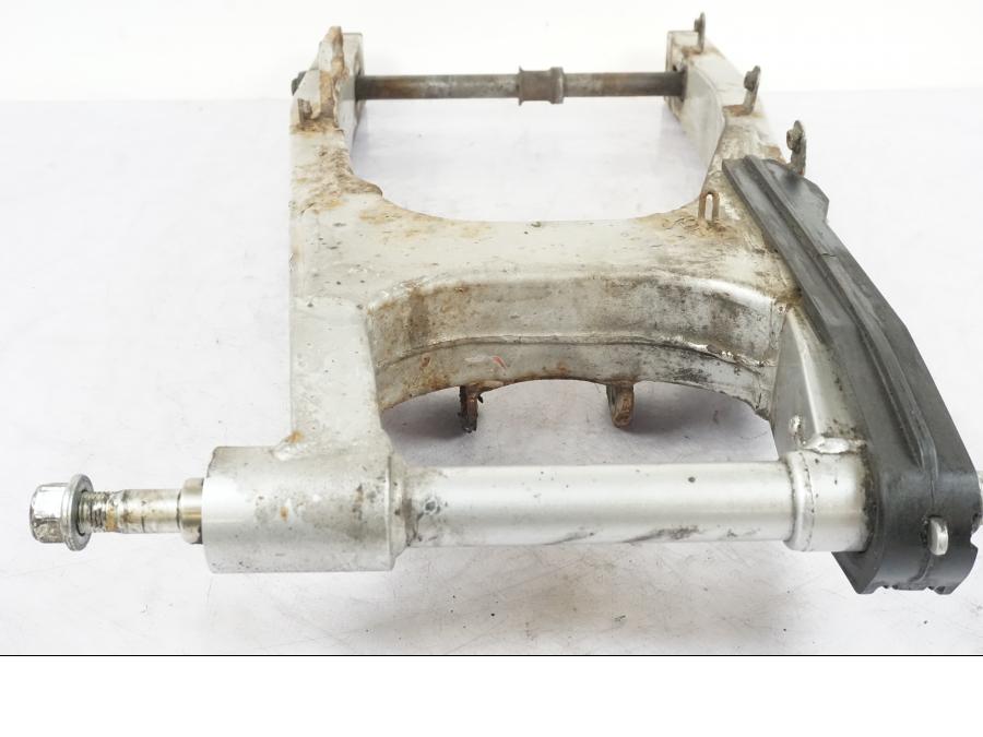 Höger sida på Sving från en Honda CBR 1000 F -1989 motorcykel.