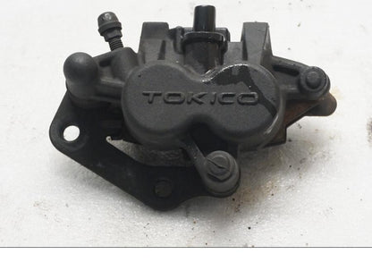 Framsidan på Bromsok från en Suzuki SV 650 -2006 motorcykel.