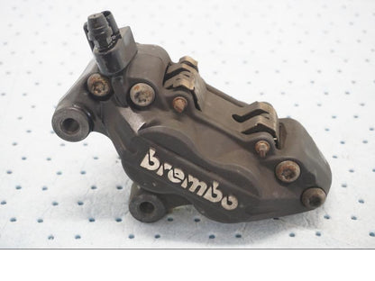 Framsidan på Bromsok från en BMW F 800 ST -2007 motorcykel.