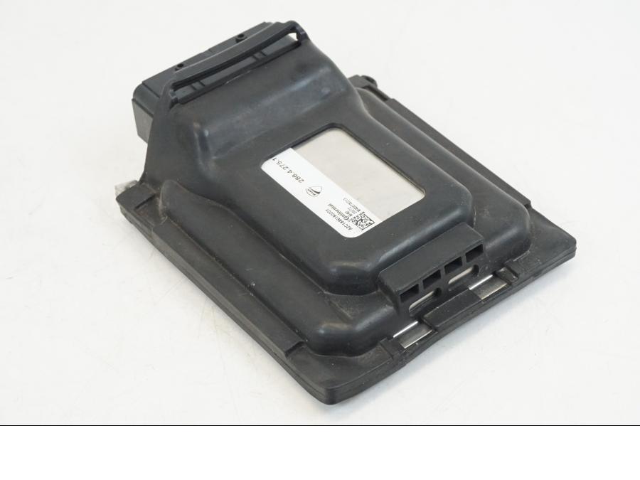 Snett nerifrån på CDI / ECU från en Ducati Streetfighter V4 -2020 motorcykel.