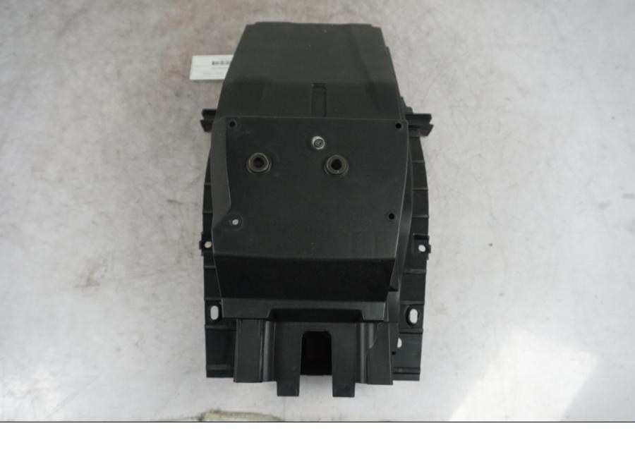 Baksidan på Undertail från en BMW S 1000 XR -2019 motorcykel.