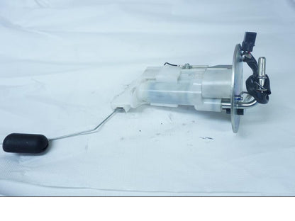 Baksidan på Bensinpump insprut från en Kawasaki Ninja 650 -2018 motorcykel.