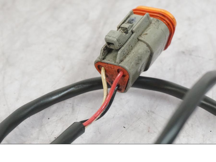 Baksidan på Hastighetsgivare från en Buell 1125 R -2008 motorcykel.