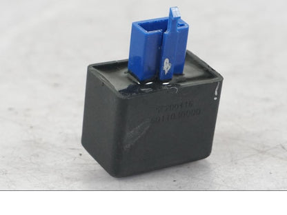 Framsidan på Blinkersrelä från en KTM 690 Duke -2015 motorcykel.