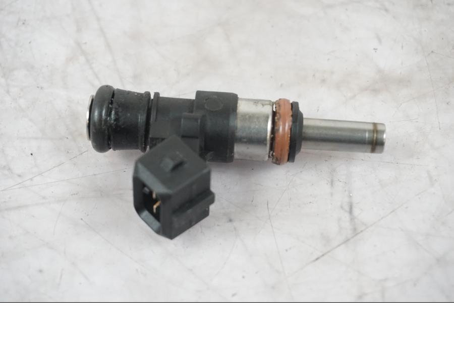 Framsidan på Spridare från en BMW F 800 R -2018 motorcykel.