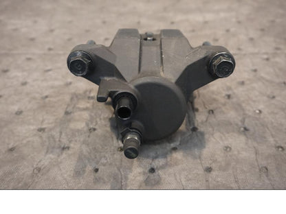 Framsidan på Bromsok från en Yamaha V-Max 1700 -2010 motorcykel.