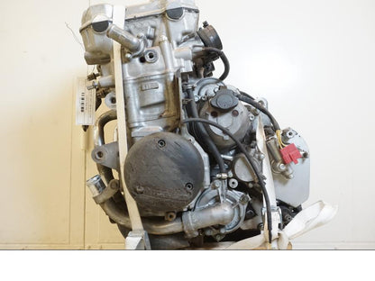 Snett uppifrån på Motor från en Honda CBR 1000 F -1999 motorcykel.