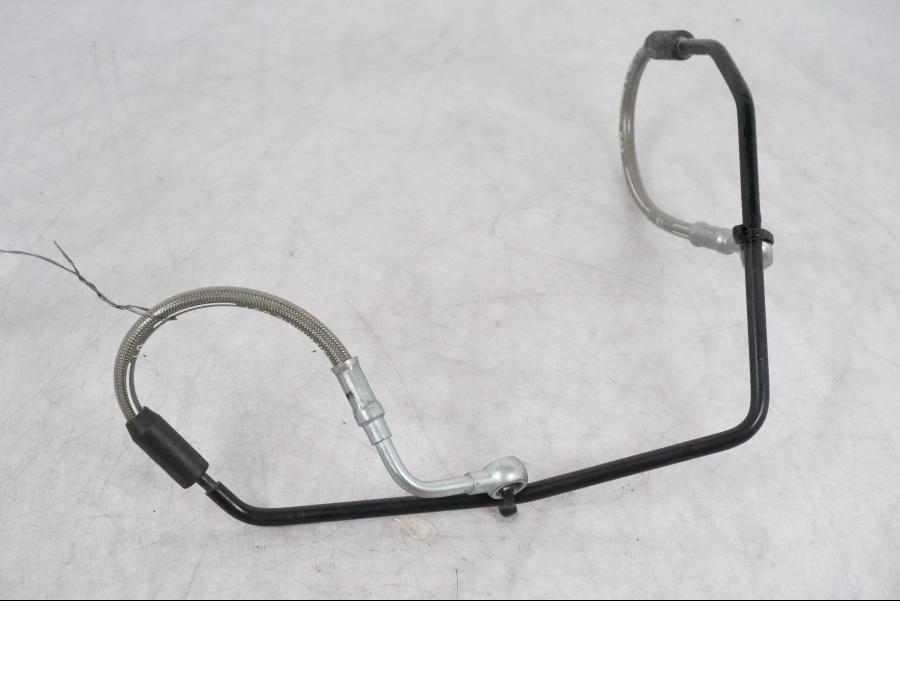 Baksidan på Bromsledning från en BMW R 1250 GSA -2021 motorcykel.