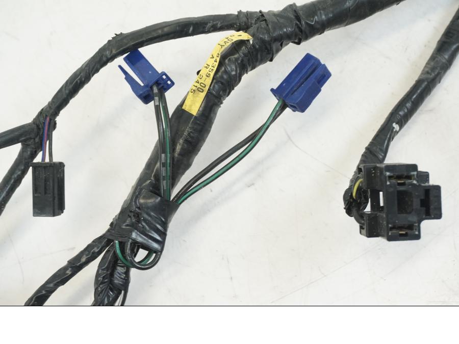 Höger sida på Kabelstam från en Yamaha YZF 1000 R1 -2004 motorcykel.